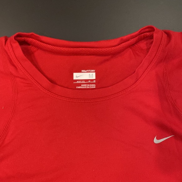 Nike FitDry. Red. Size: M. Wore a few times. - Picture 2 of 8